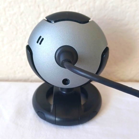 Microsoft LifeCam VX-3000 Wired USB Webcam, Model 1076 - Picture 2 of 12